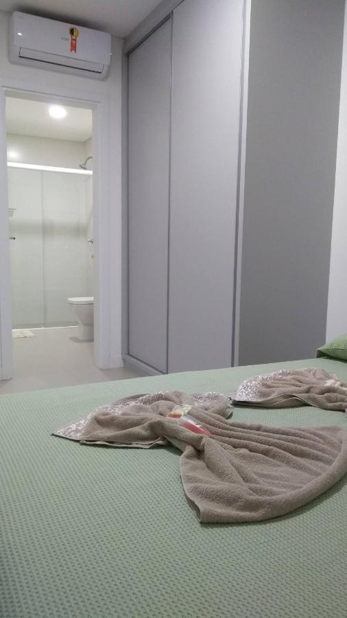 Apartamento Frente Para A Piscina A Uma Quadra Da Praia Florianópolis Exterior foto